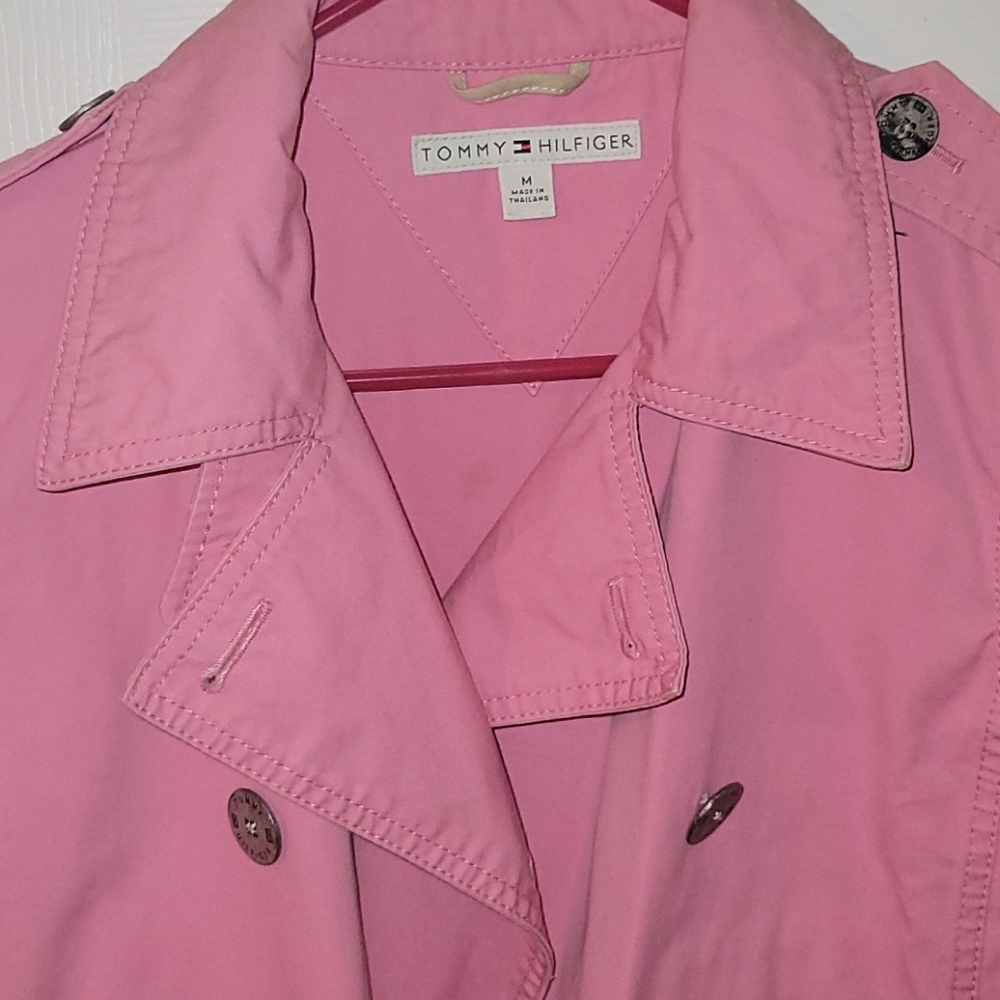 Tommy Hilfiger pink trench coat. Size M - Picture 2 of 12
